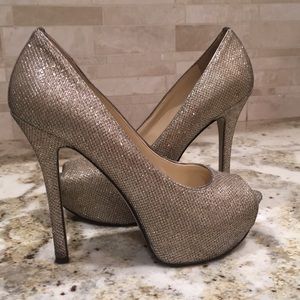 Enzo Angiolini gold high heels